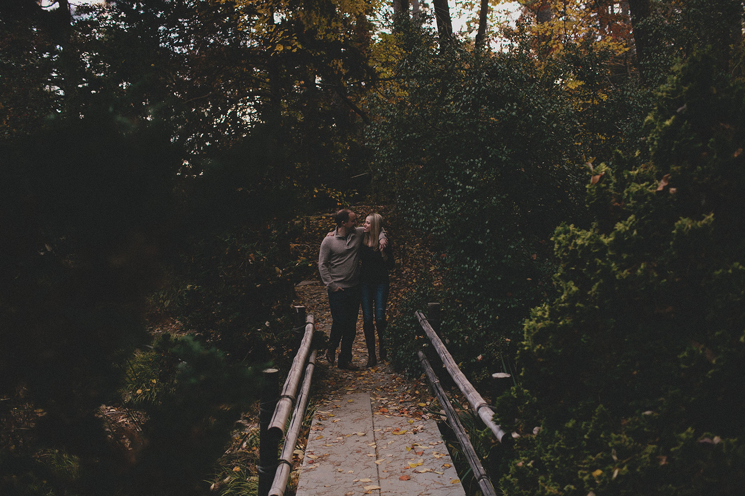 Botanical garden engagement photos_0021.jpg