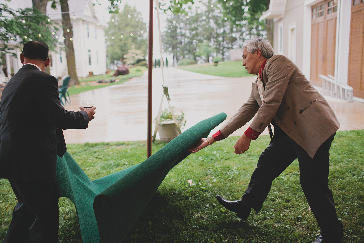 Iowa backyard Wedding_0070.jpg