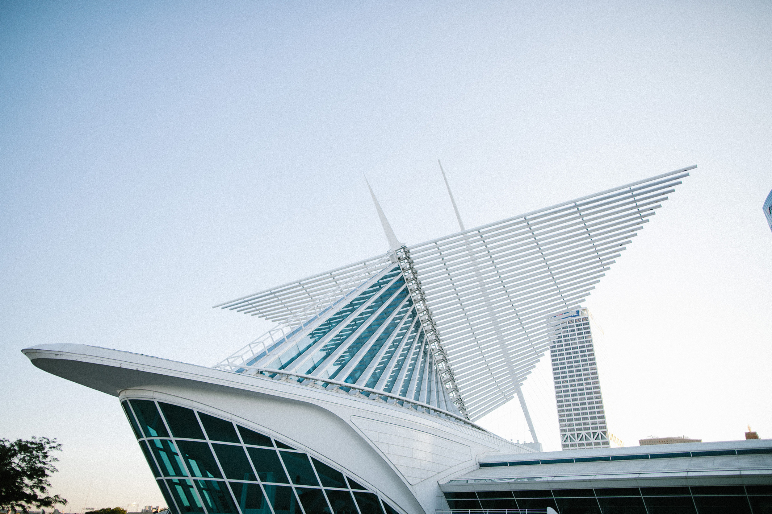 Milwaukee Art Museum Wedding 063.jpg