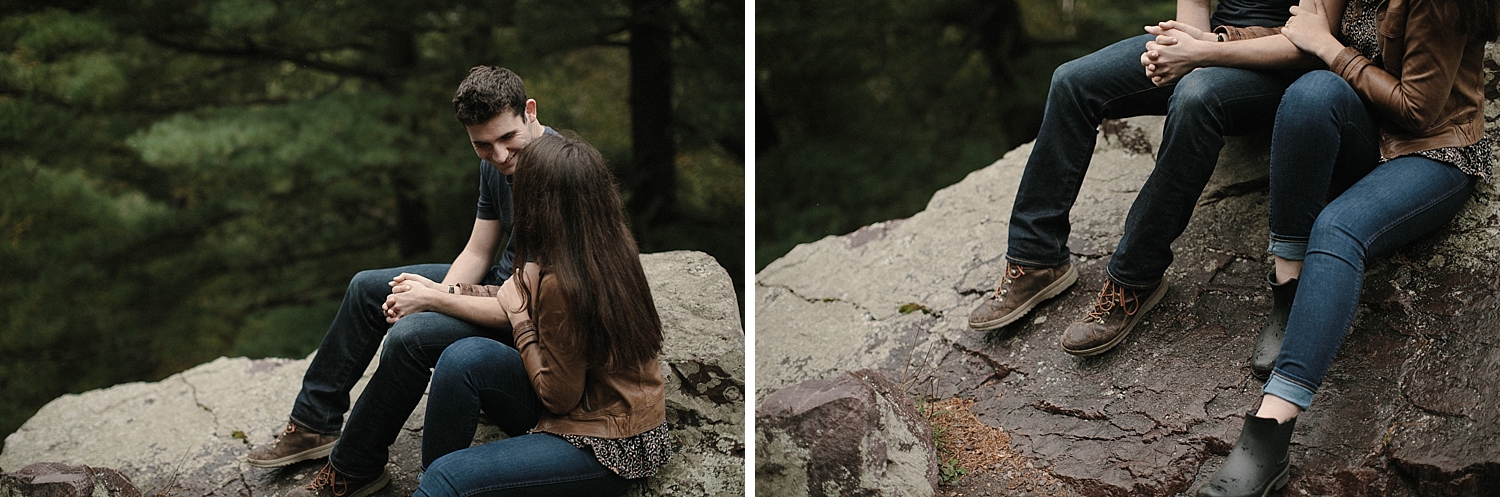 Devils Lake Engagement Photos019.jpg