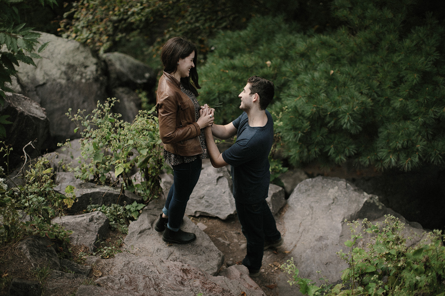 Devils Lake Engagement Photos021.jpg