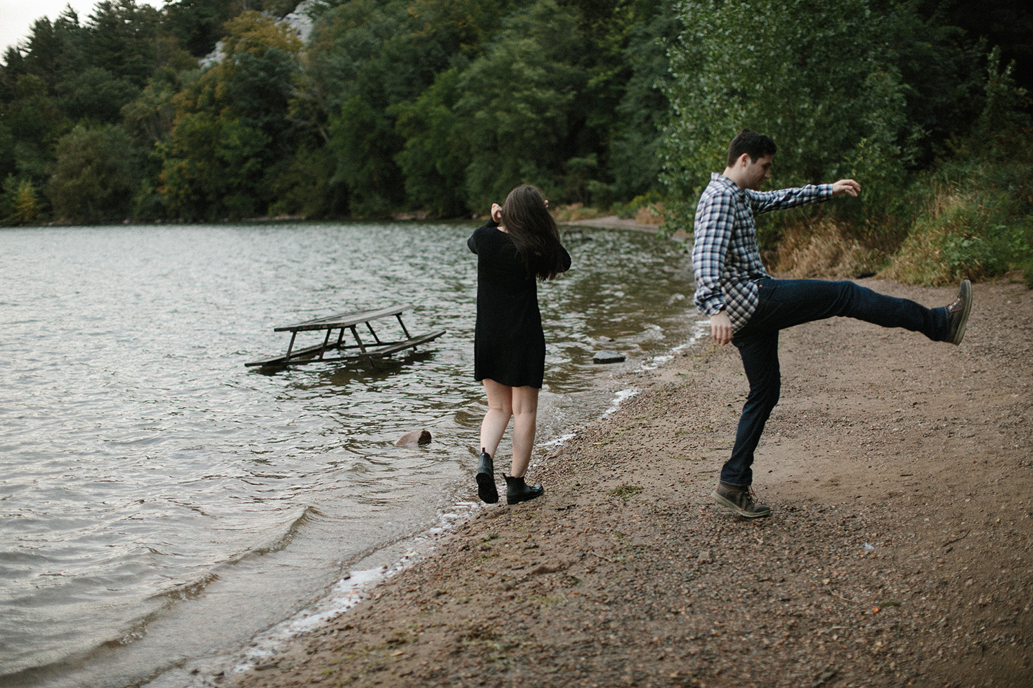 Devils Lake Engagement Photos048.jpg