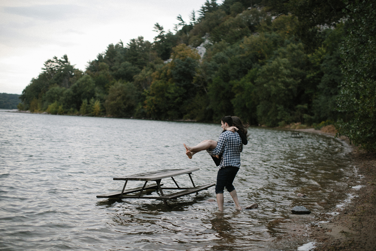 Devils Lake Engagement Photos051.jpg