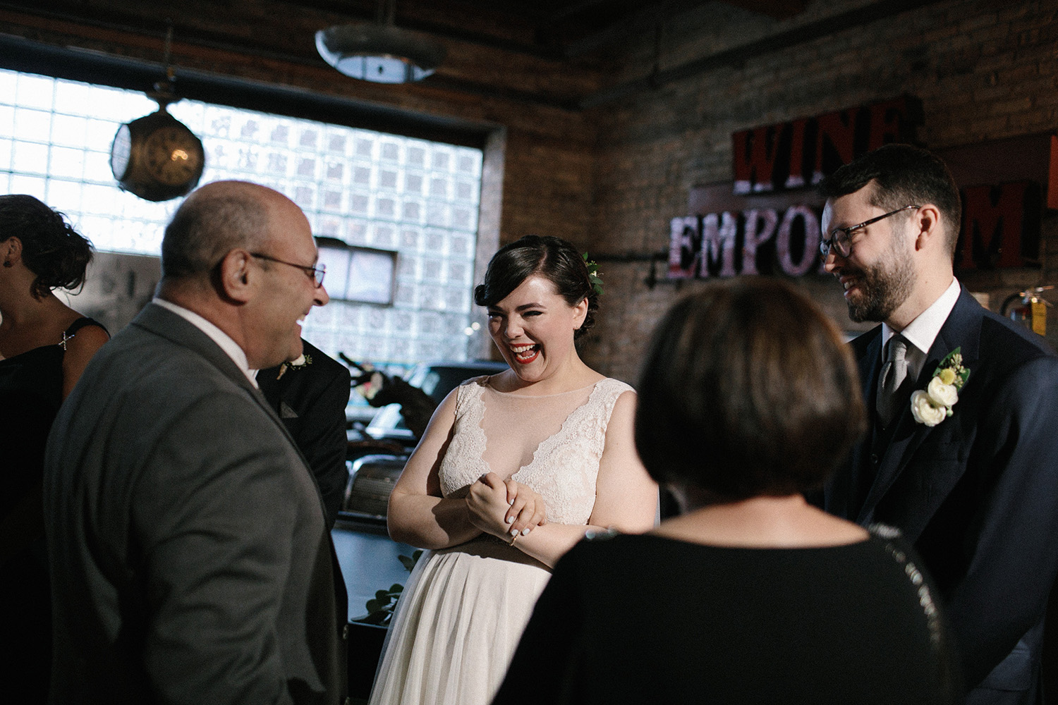 Salvage One Chicago Wedding Photos105.jpg