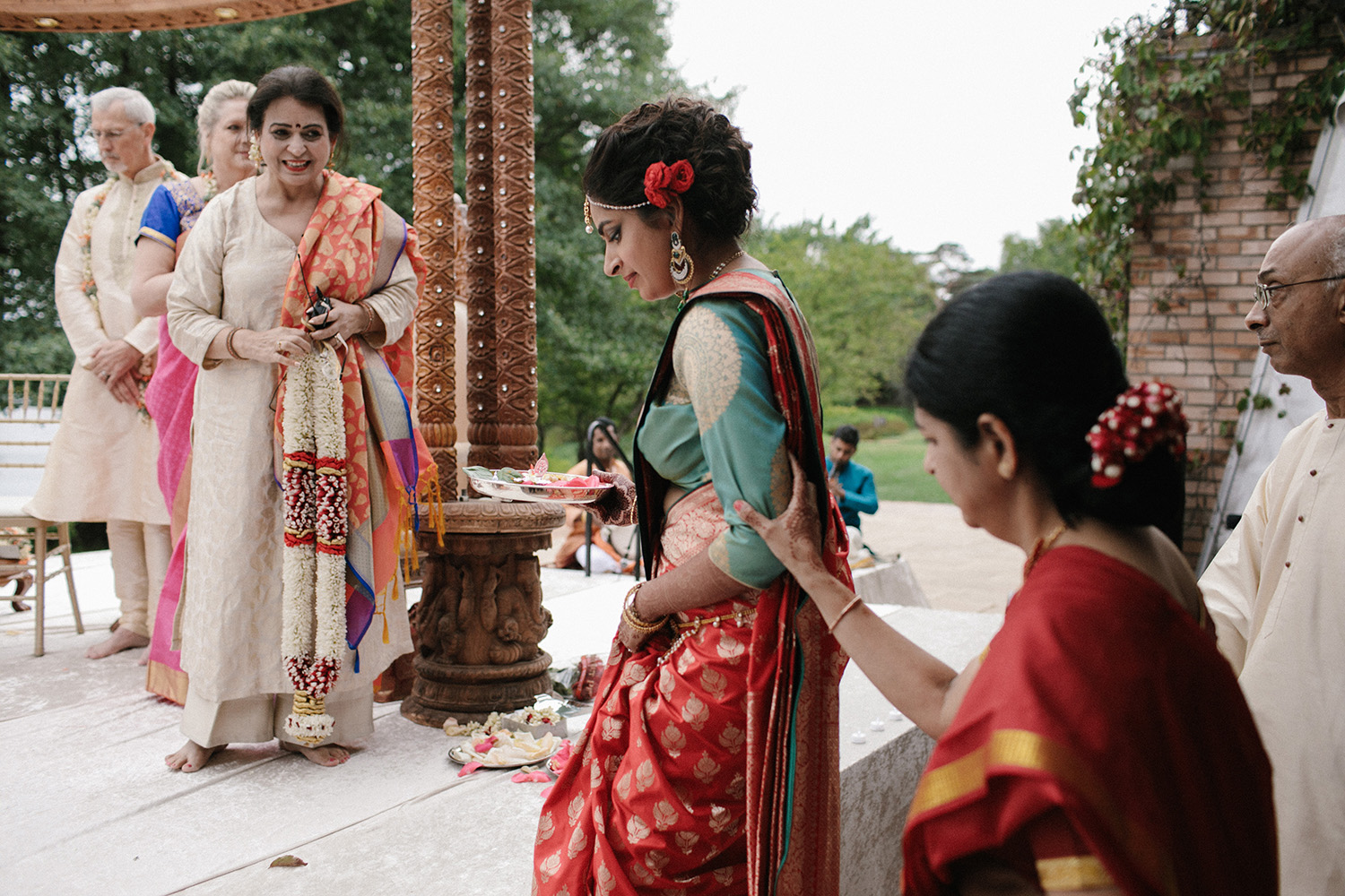 Chicago Botanic Gardens Indian Wedding 065.jpg