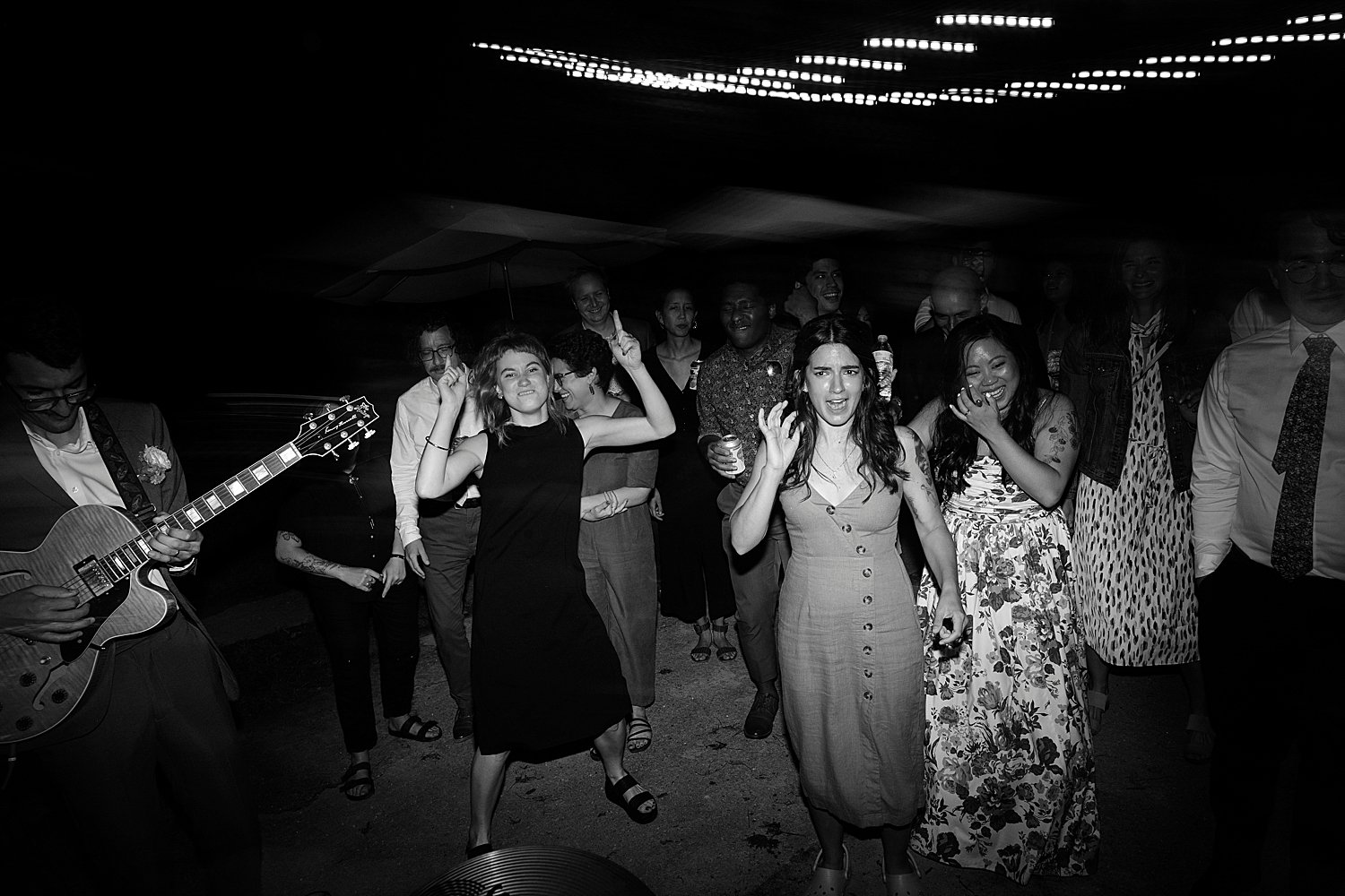 Wisconsin documentary wedding photographer 0096.jpg
