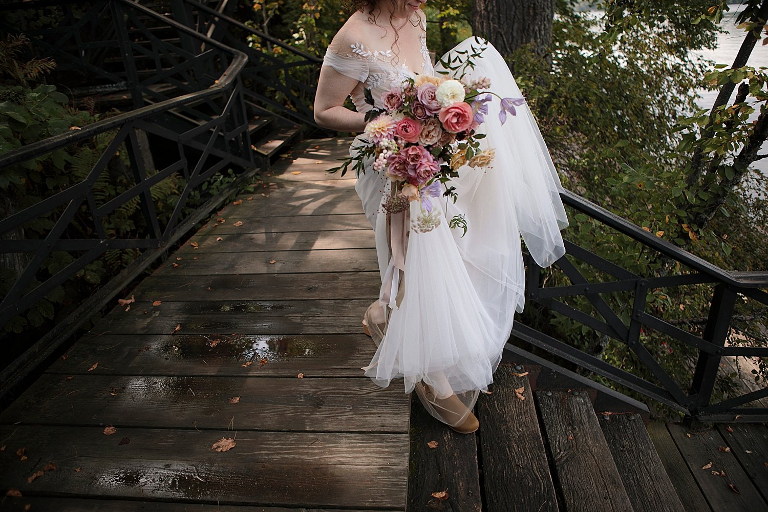 Wisconsin documentary wedding photographer 0052.jpg