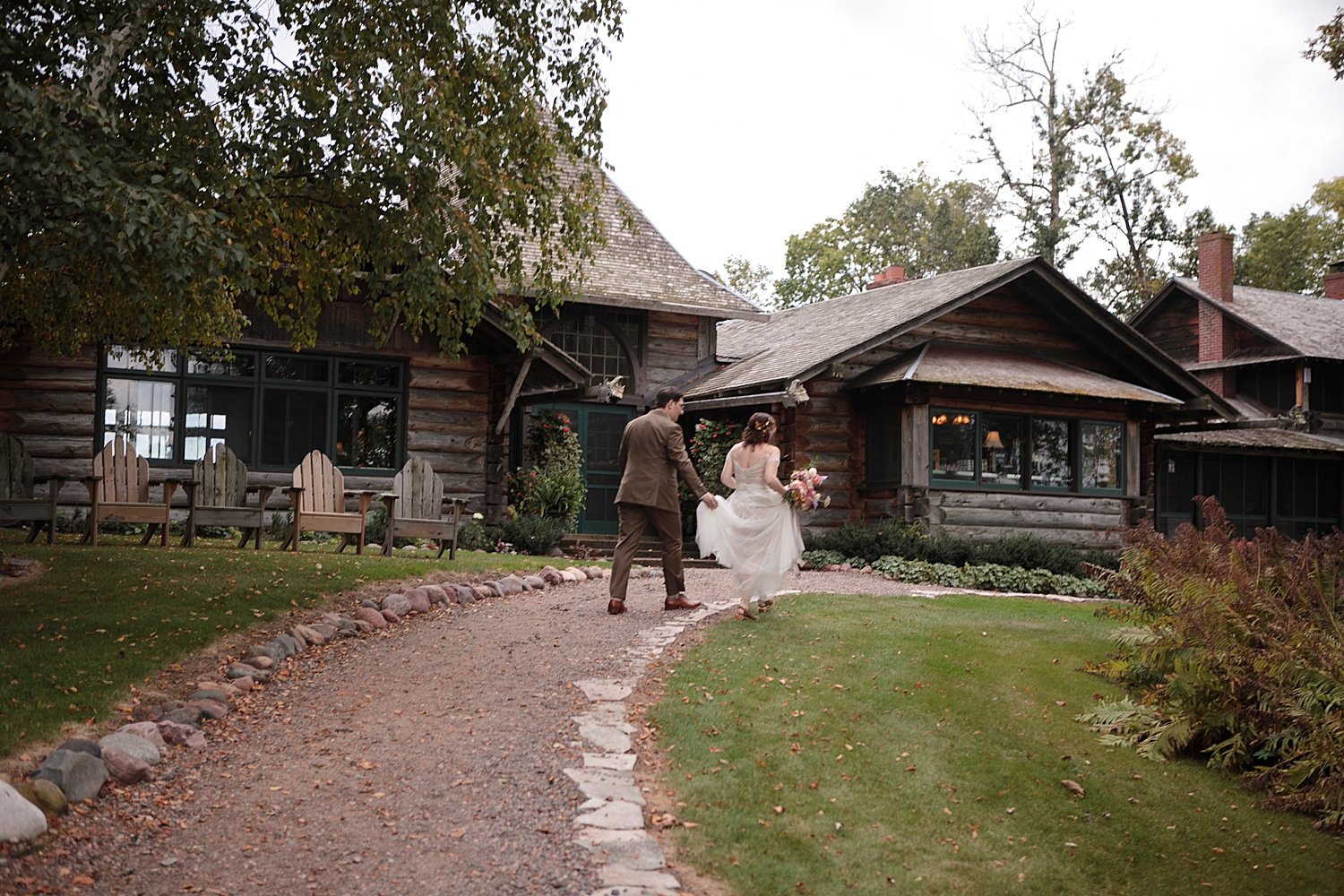 Wisconsin documentary wedding photographer 0064.jpg