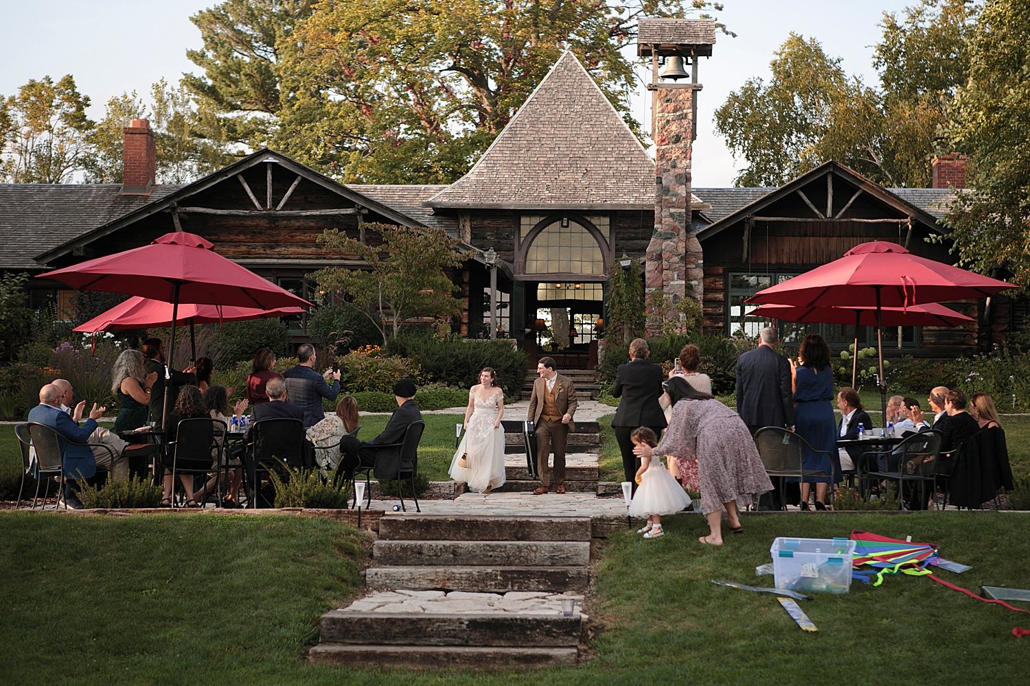 Wisconsin documentary wedding photographer 0112.jpg