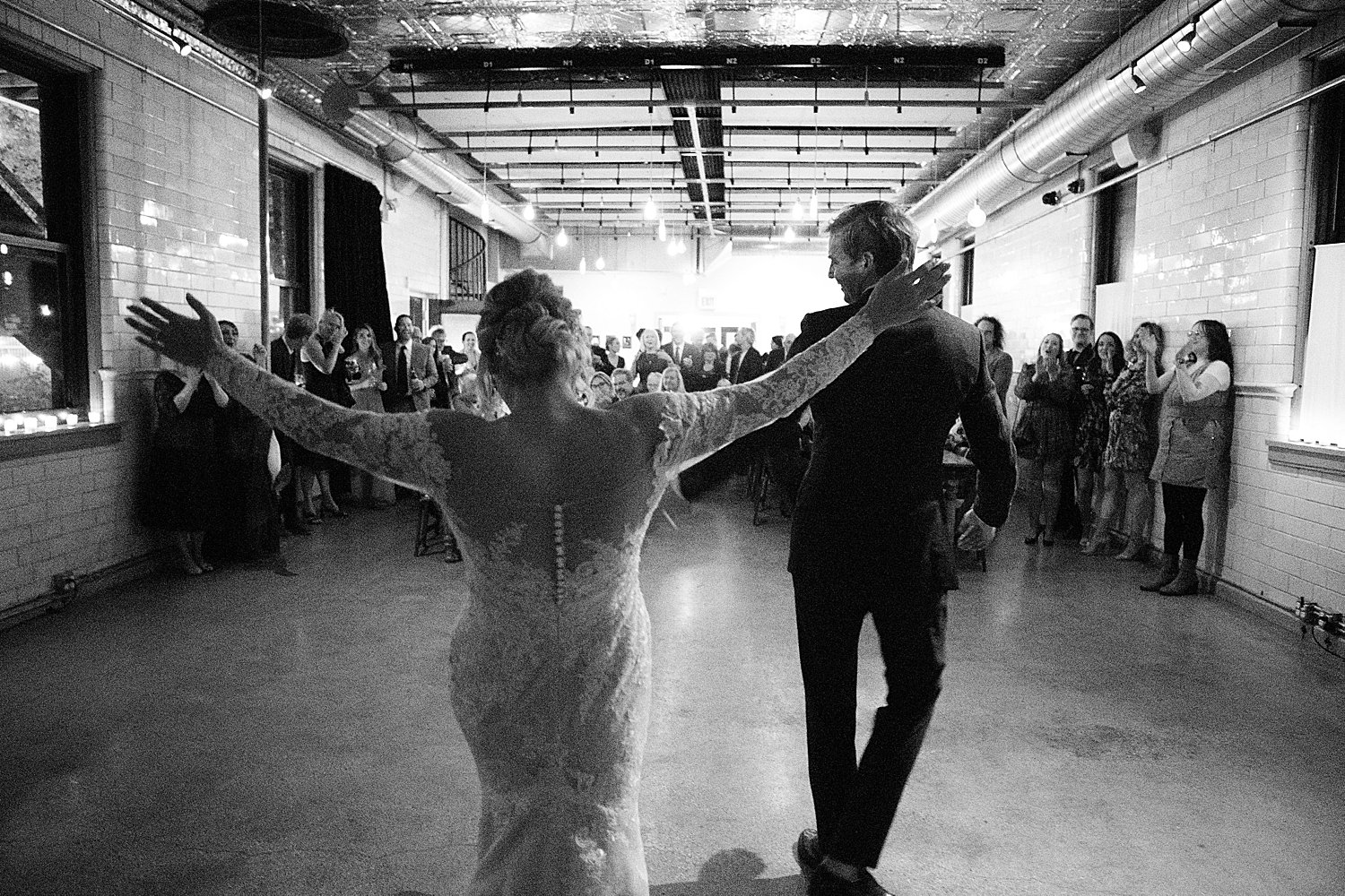 Chicago documentary wedding photographer 0102.jpg