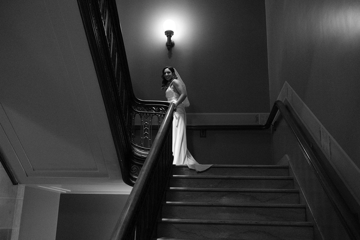 Madison WI Capitol Wedding Elopement Photos 0005.jpg