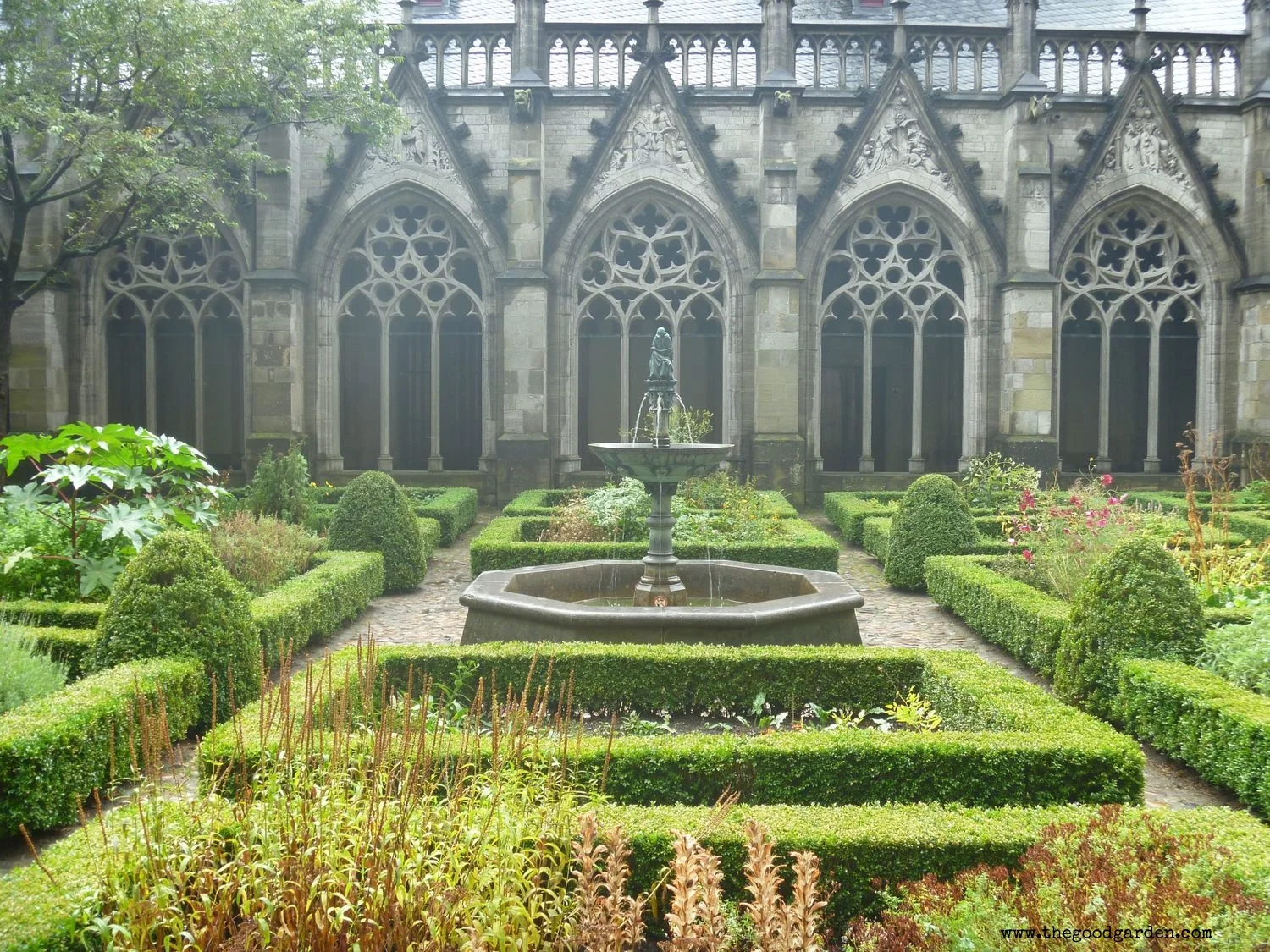 Garden key in the abbey