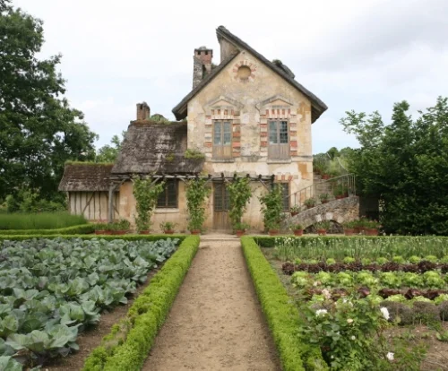 Farm to table: Fit for a queen