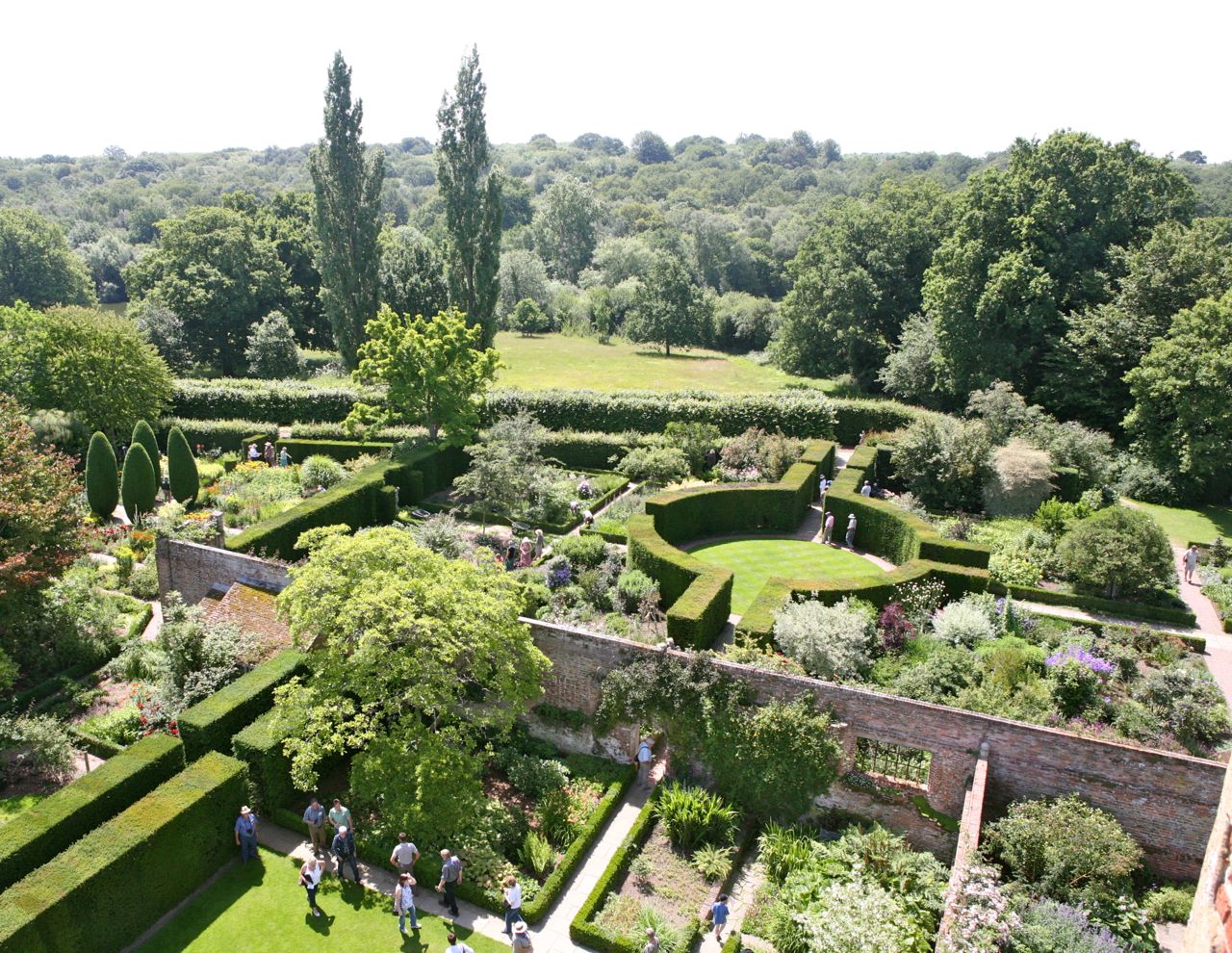 thegoodgarden|sissinghurst|288.jpg