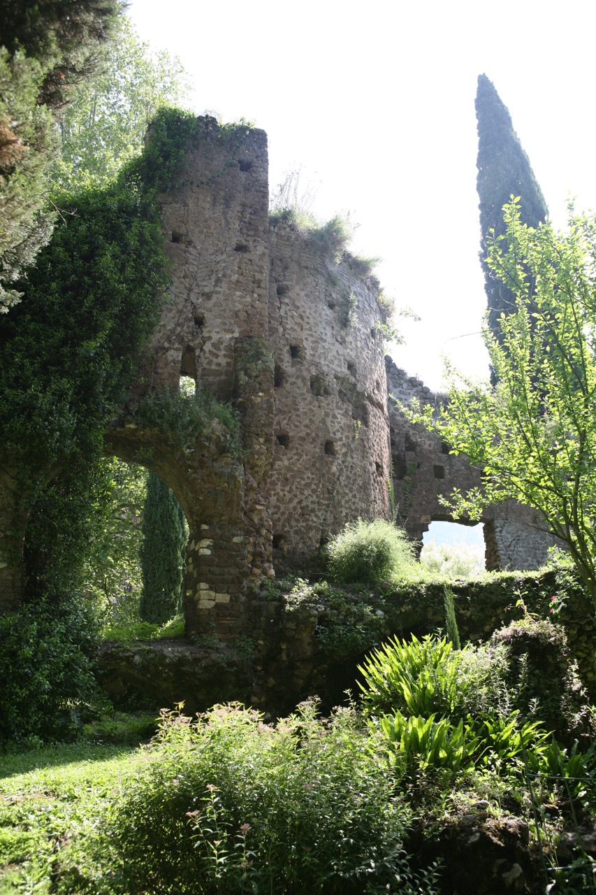 thegoodgarden|ninfa|sermoneta|4614.jpg