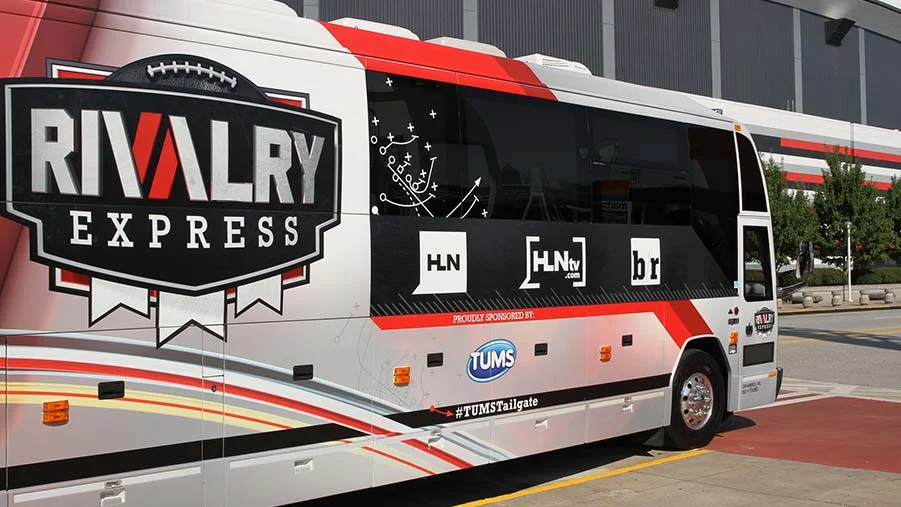rivBus1.jpg
