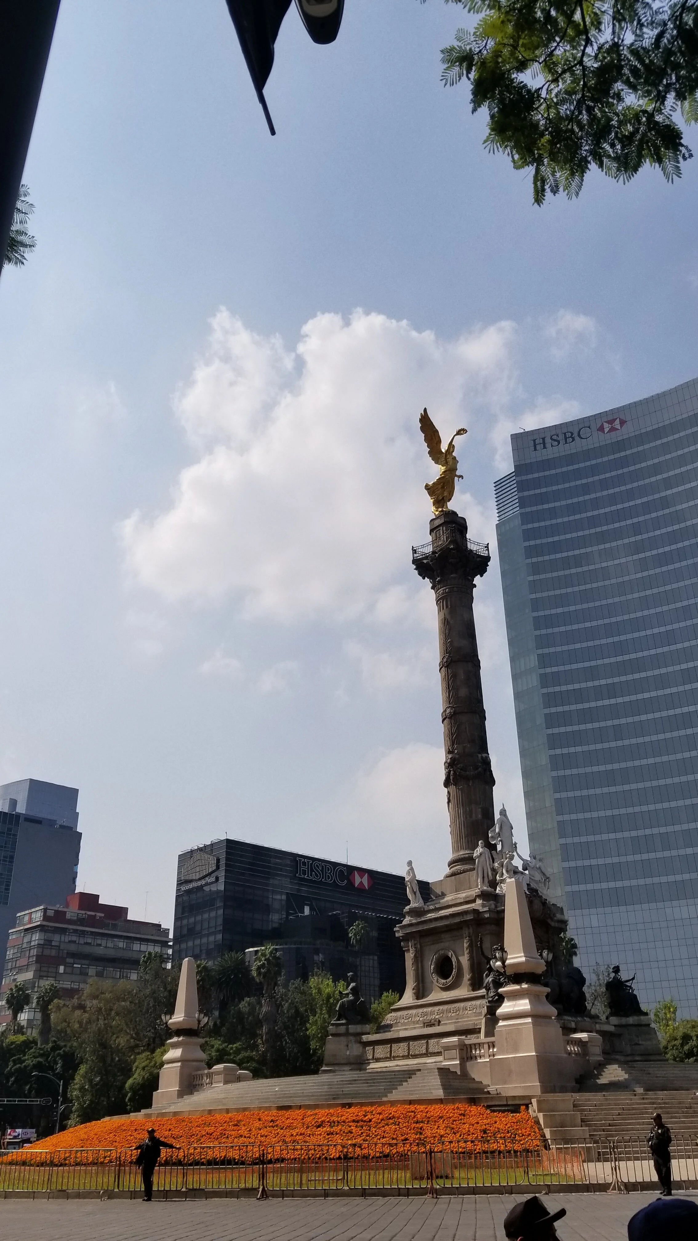 2017-10-28 15.10.20.jpg