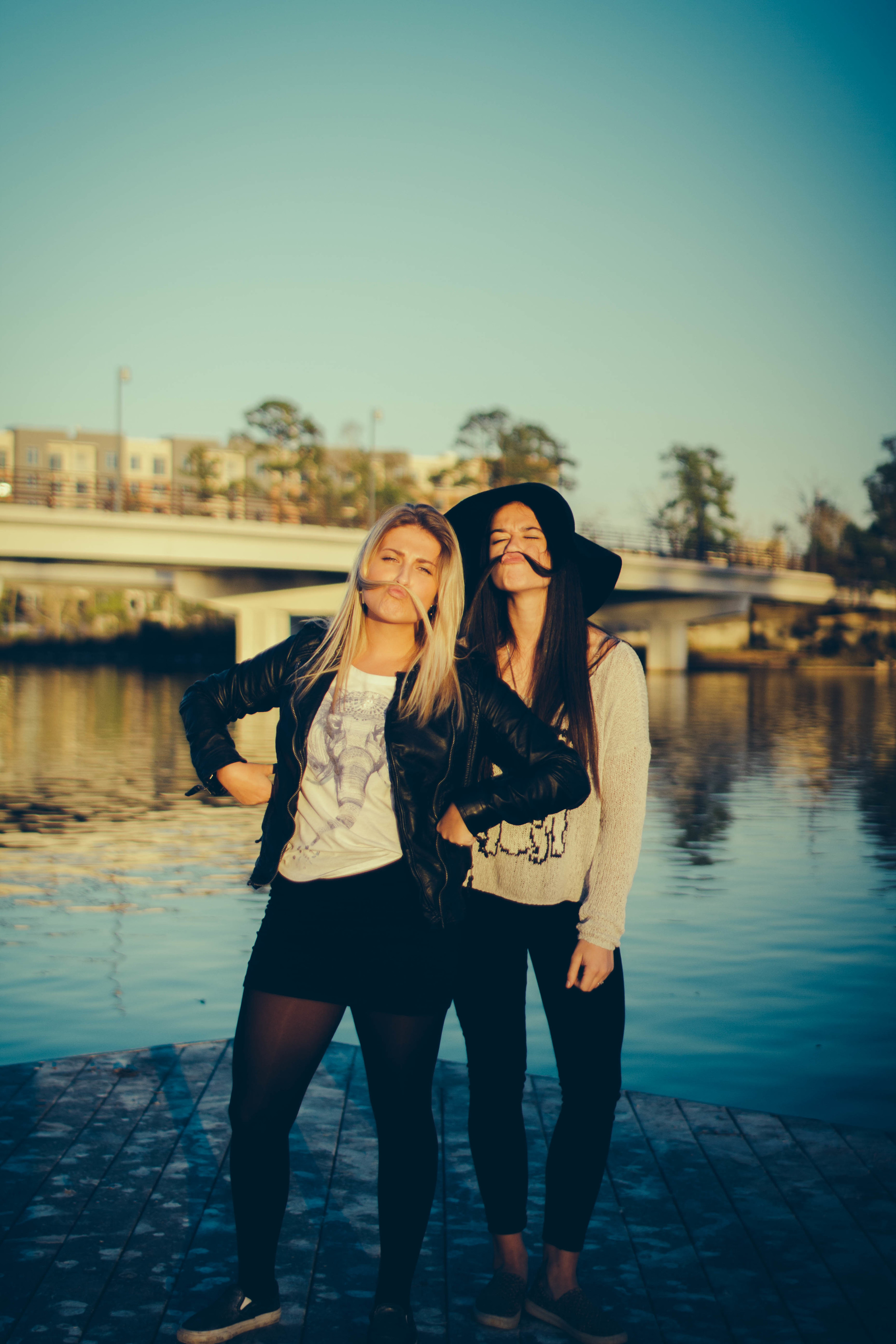 sophie and yona - © Madeleine Bonin-7973.jpg