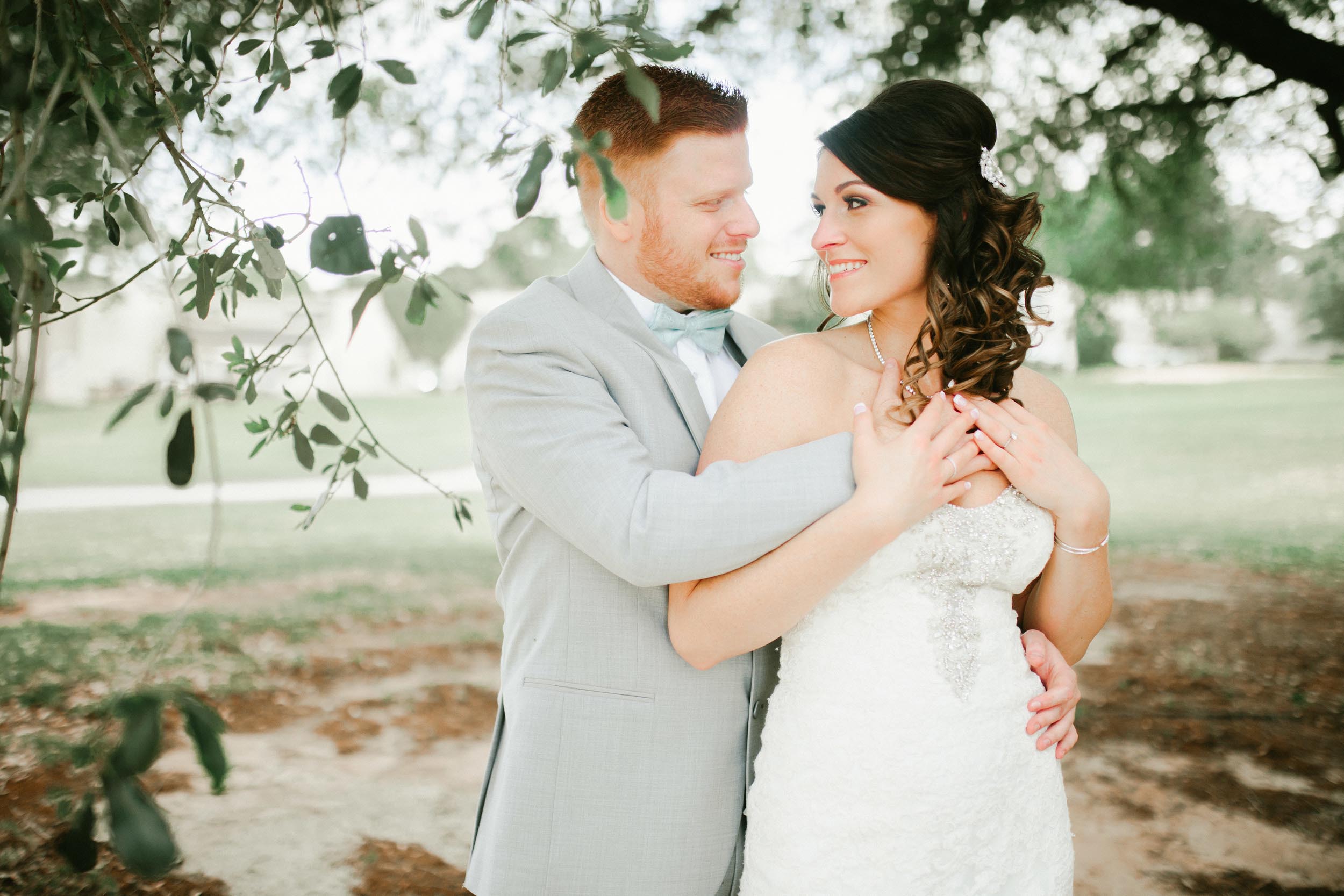Springtime April Sound Country Club Wedding-111.jpg