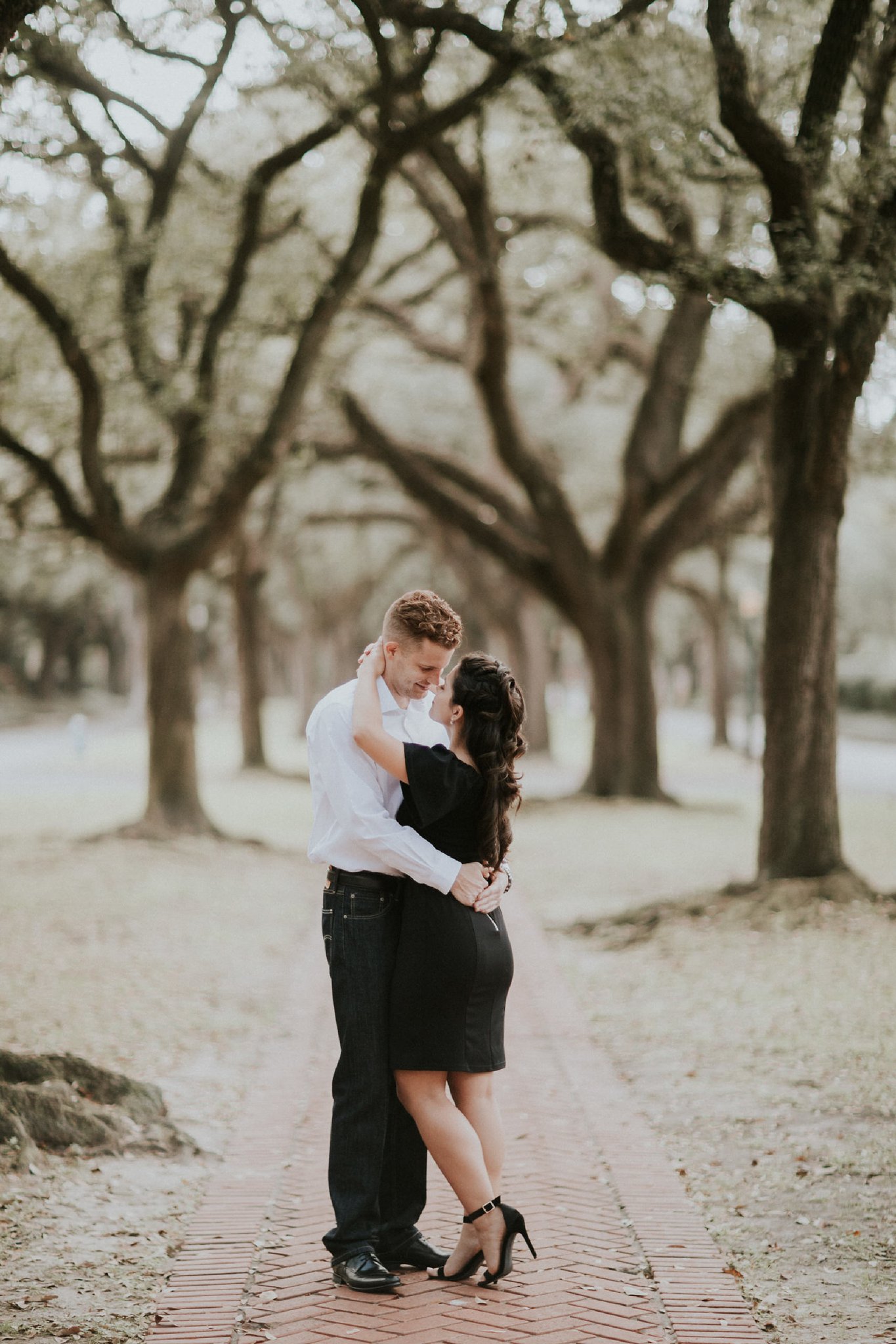 Ashley_and_Kyle___South_BLVD_Houston_Engagement_Session_1215.jpg