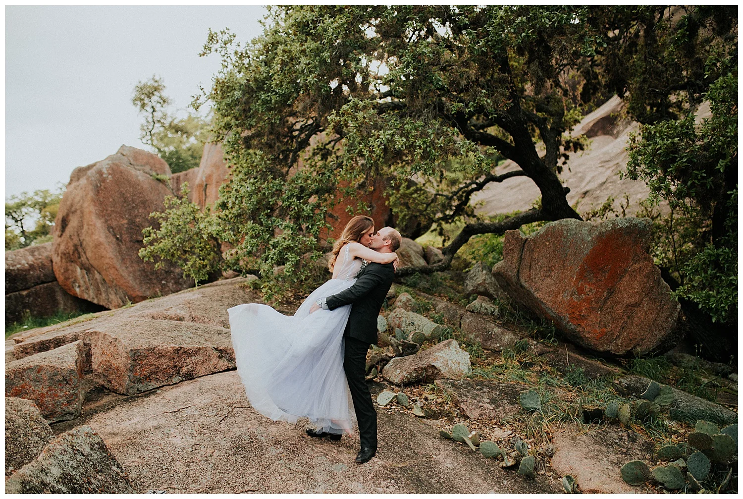 Enchanted Rock Fredericksburg Enagement Couples Photography Session -3.jpg