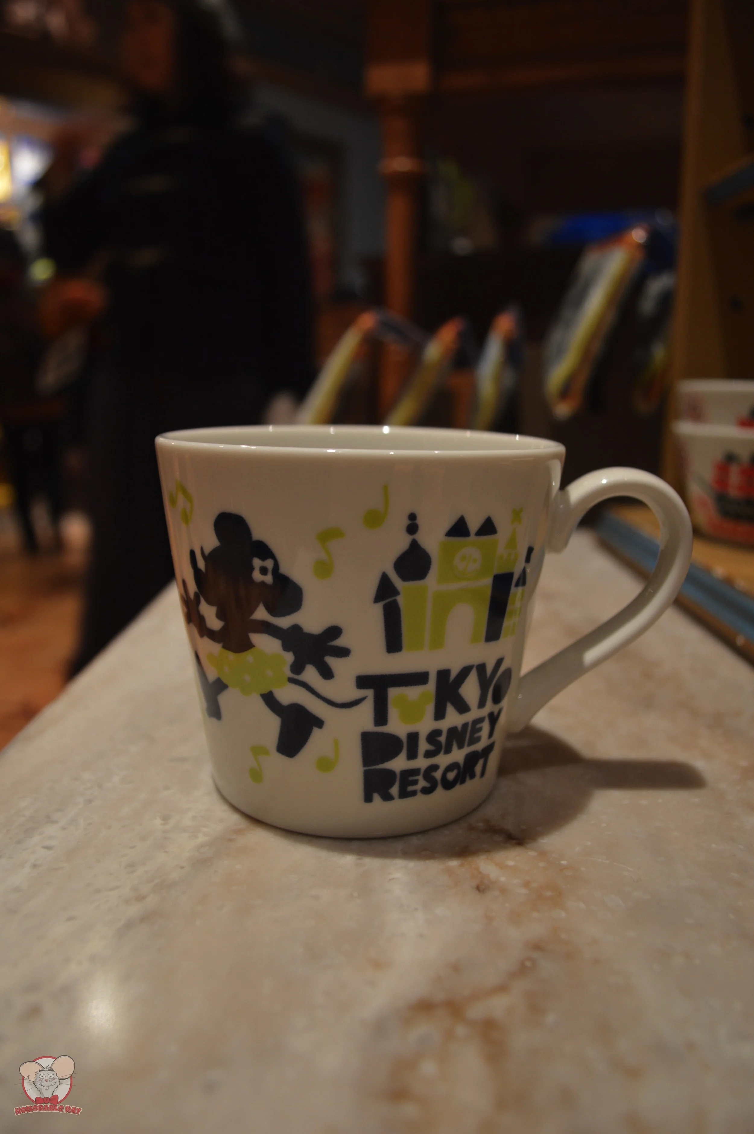 Tokyo Disney Resort Green Mug (Front): 1,100 yen