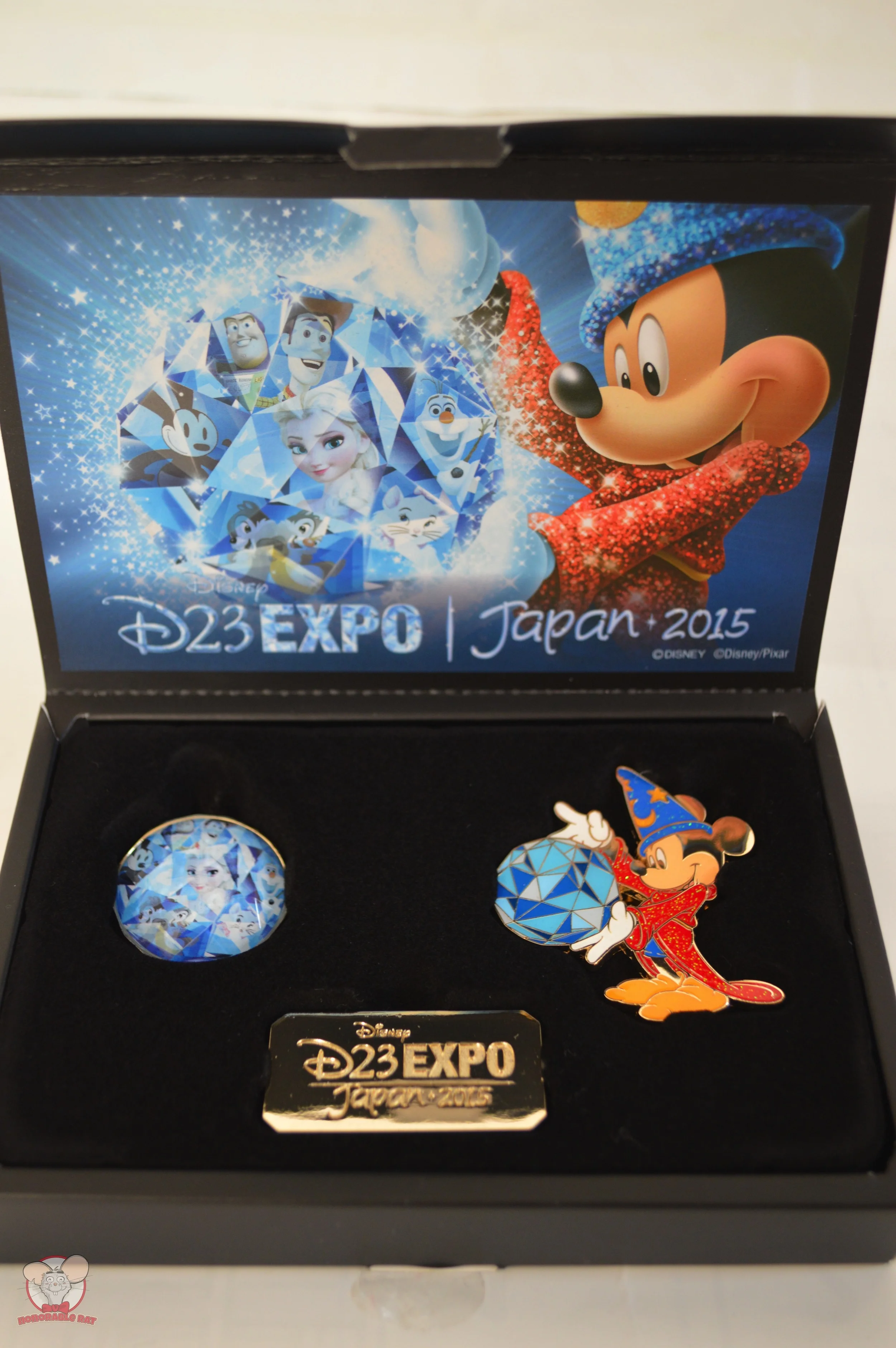 D23 Expo Japan 2015 Collectors Pin Set
