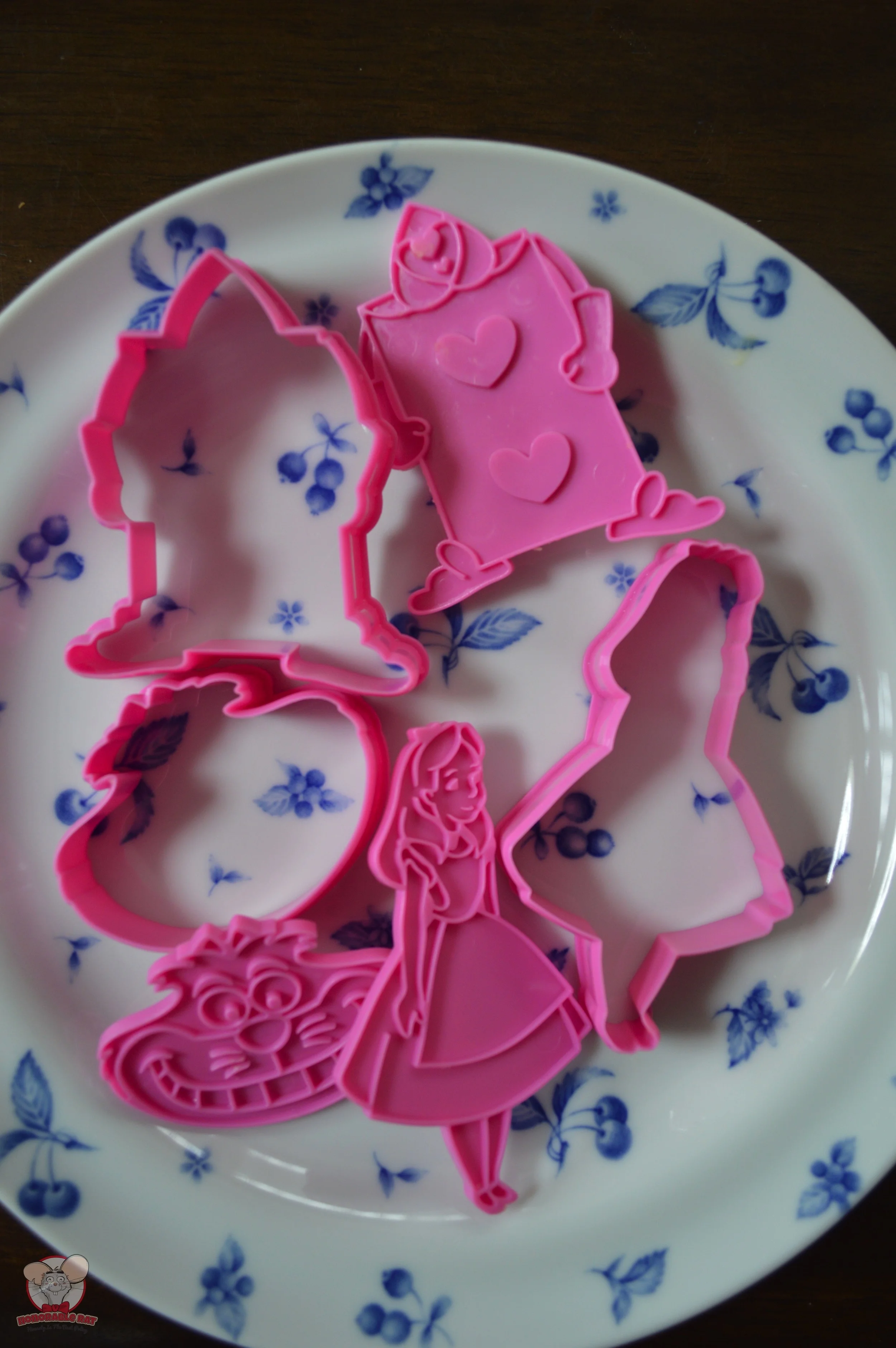 Cookie Cutters removed from the box