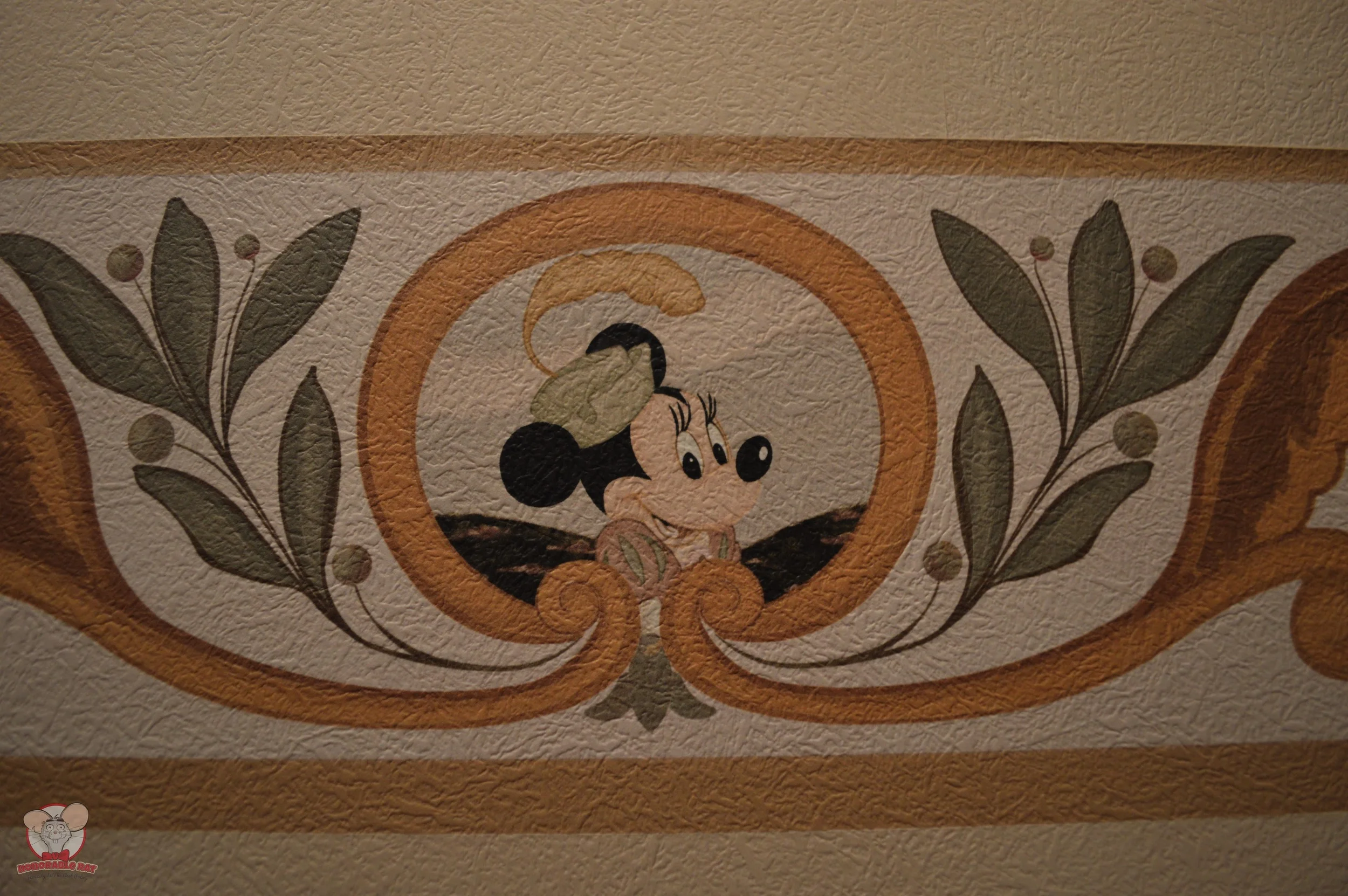 Minnie Mural (Bedding Area)
