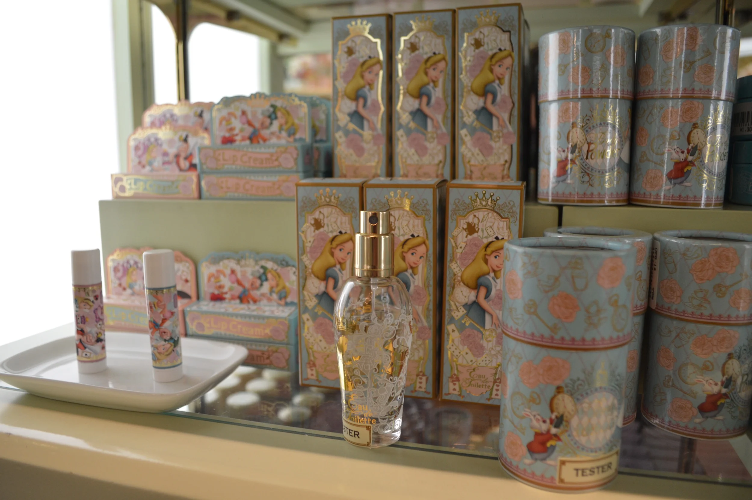 Alice in Wonderland Perfume for 2,160 yen