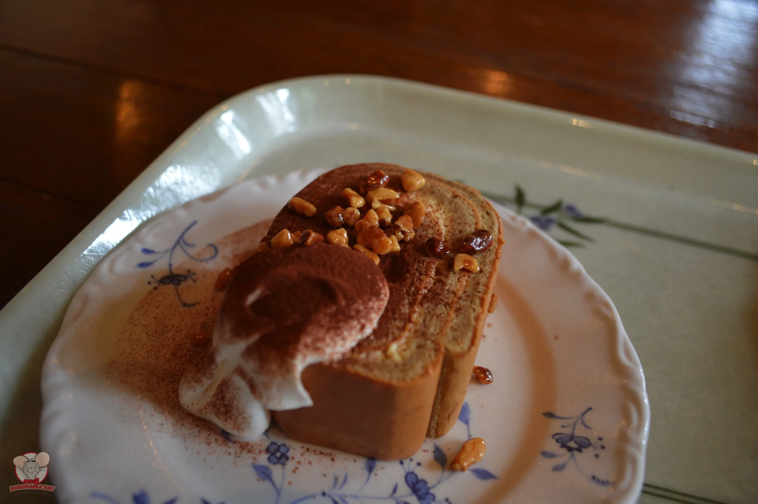 Tiramisu Roll Cake