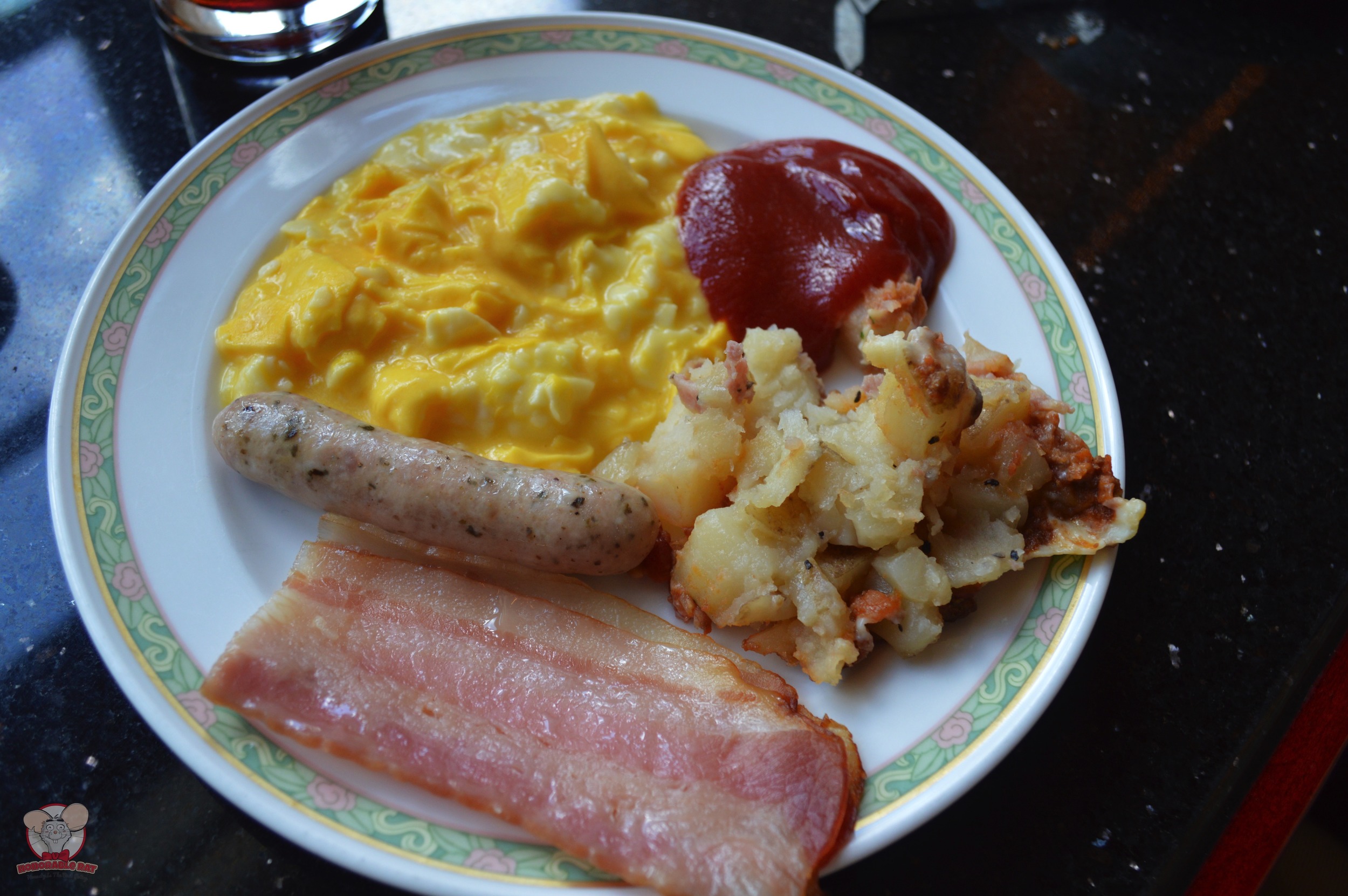 Round 2 of breakfast in Hyperion Lounge