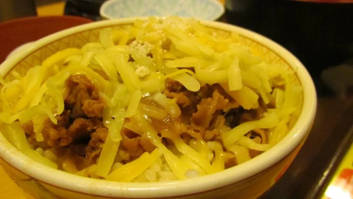 Cheesy beefy bowl!