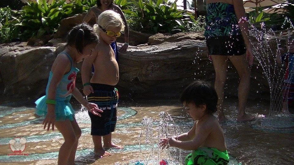 Making friends at the pool