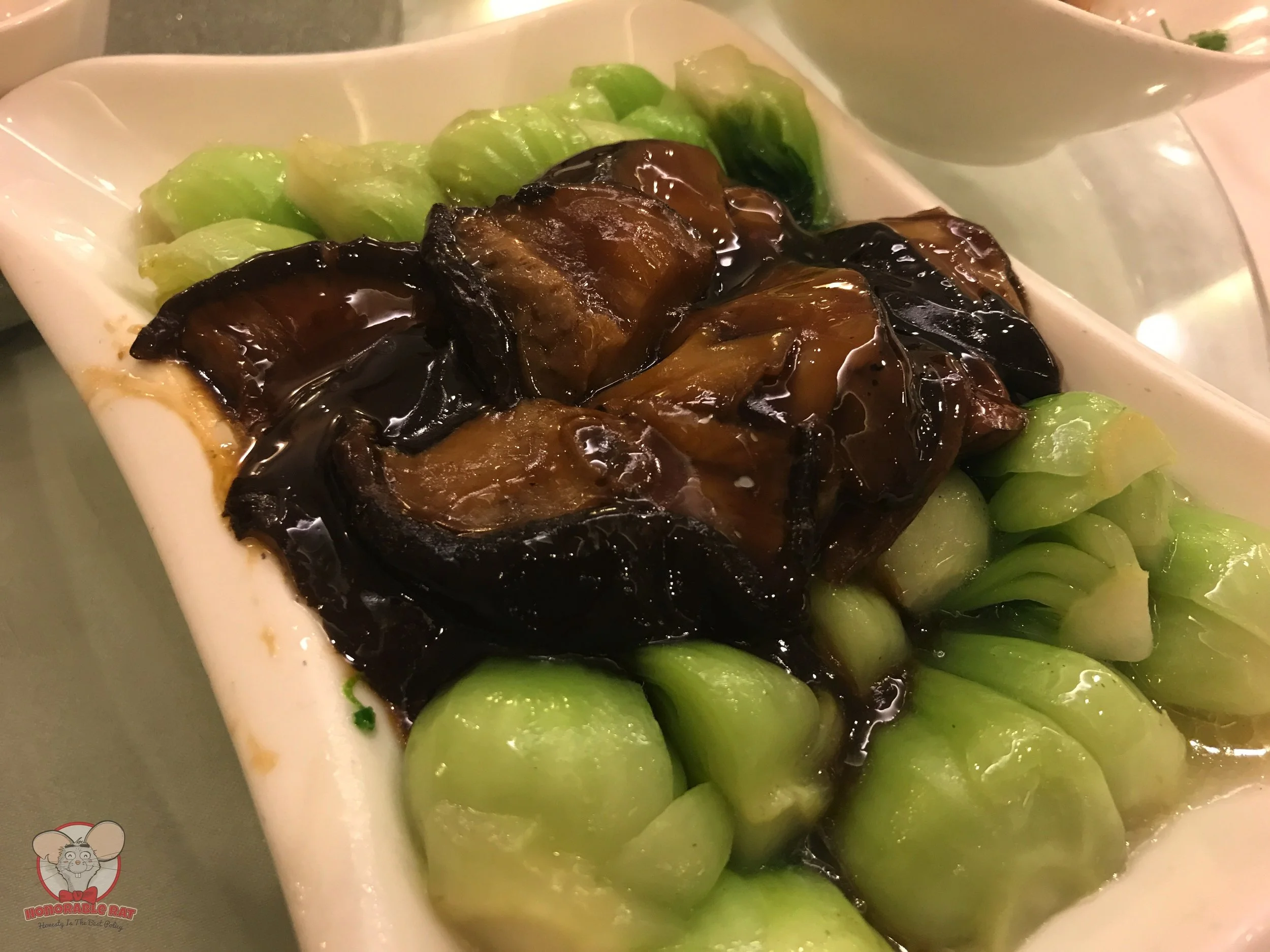 Chinese cabbage with shiitake mushroom