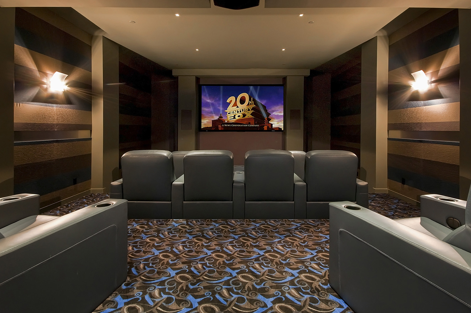 DUR-01-Theater1.jpg
