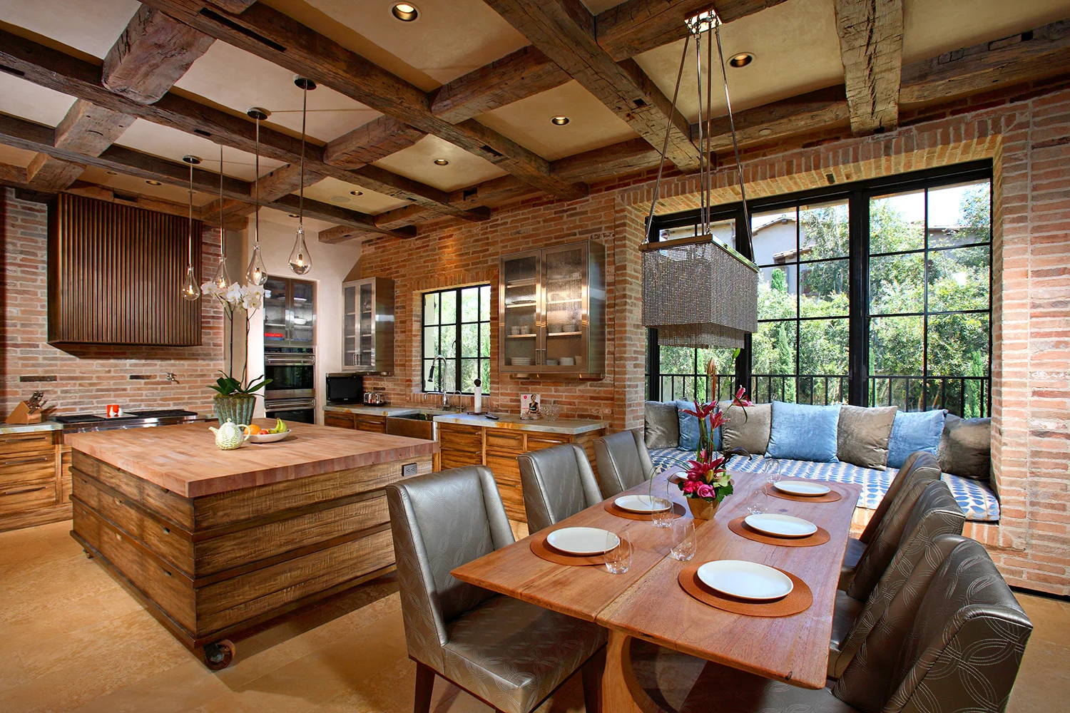 ENS-04-Dining+Kitchen.jpg