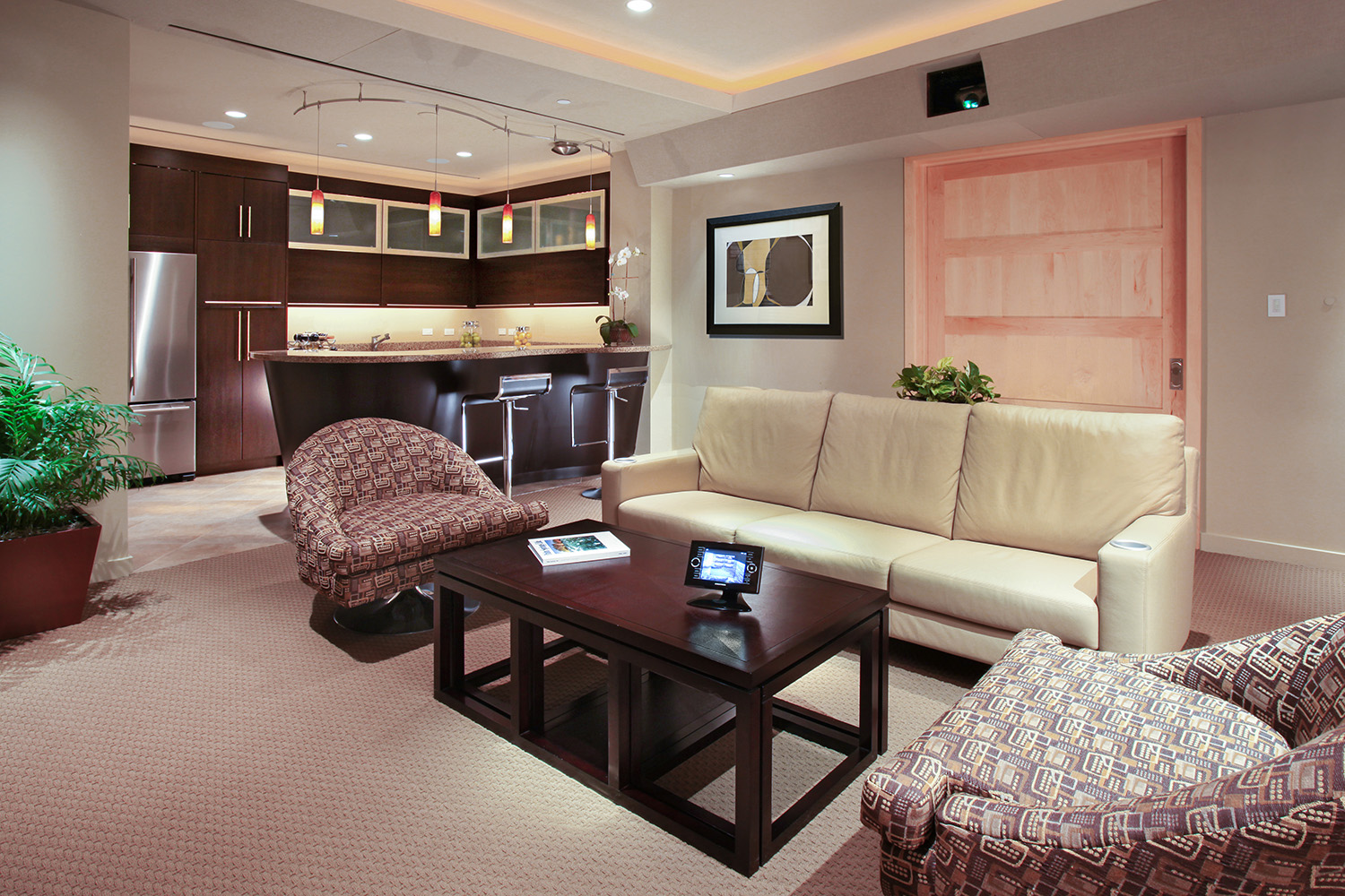 PDEC-02-Experience_Center_Facing_kitchen.jpg