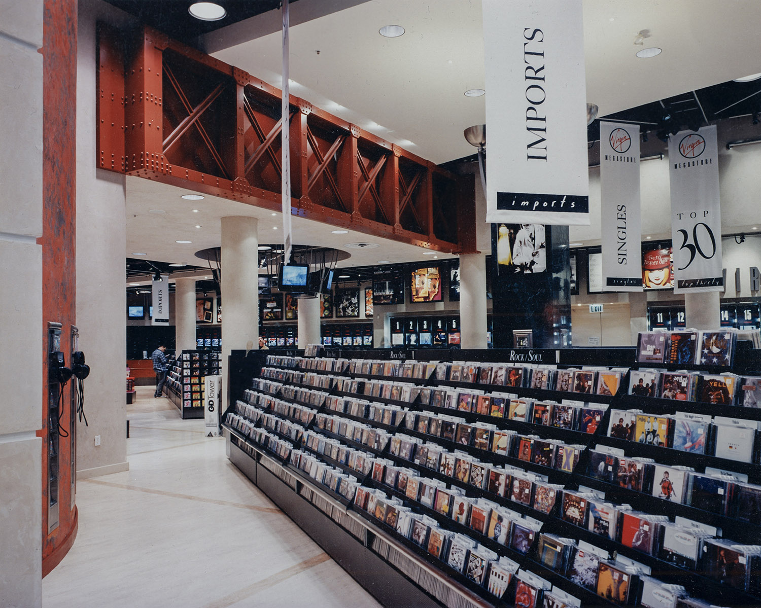 VRG-04-Interior-San Francisco.jpg