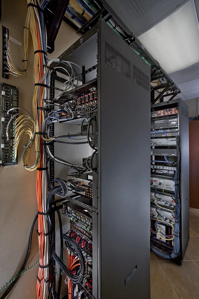 OCEC-33-Equipment_Rack_2.jpg