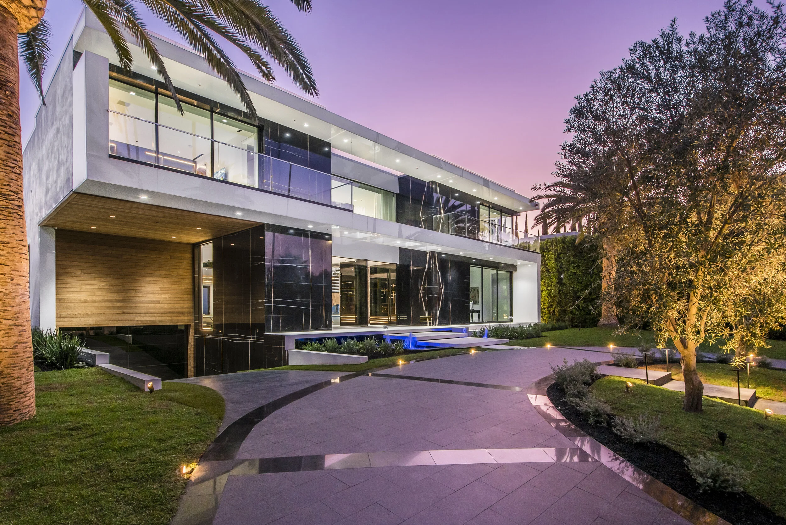 Front house.jpg