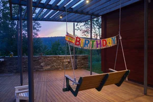 Happy+Birthday+swing.jpg