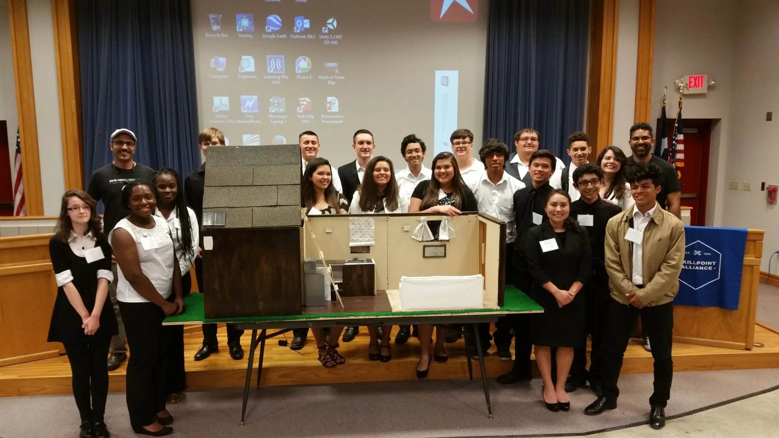 I spent 4 weeks working with 18 high school students to build the TinyHackerHouse prototype