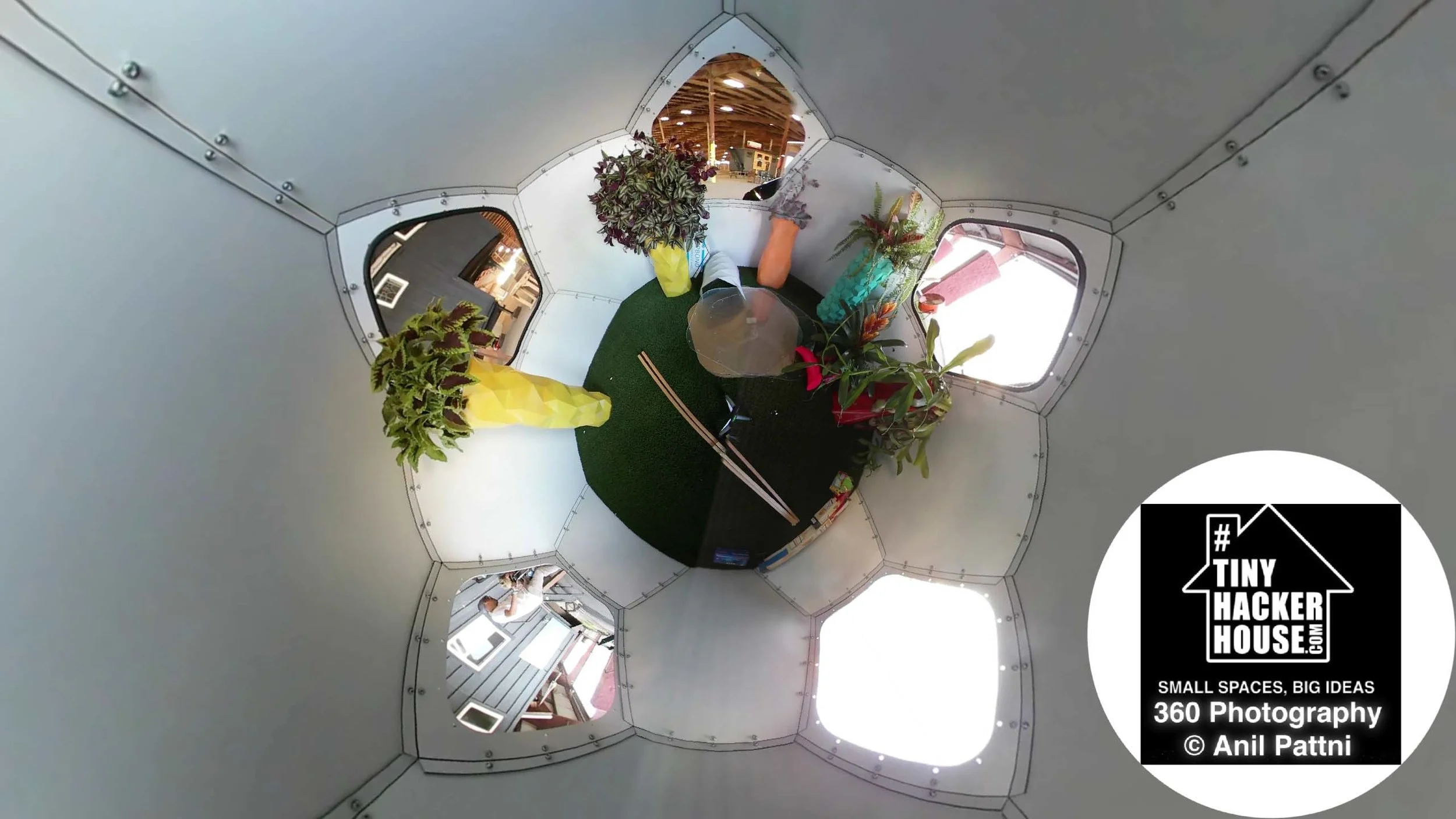 #TinyDomeHouses in #TinyHackerHouse at #TinyHouseJam #Austin #2018