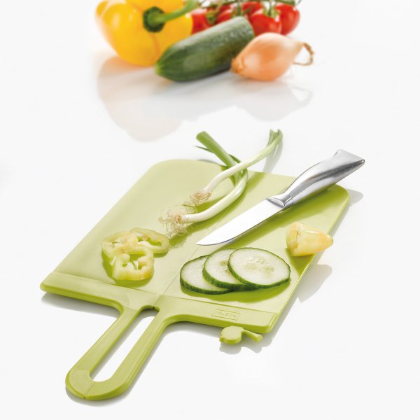 SNAP CUTTING BOARD
