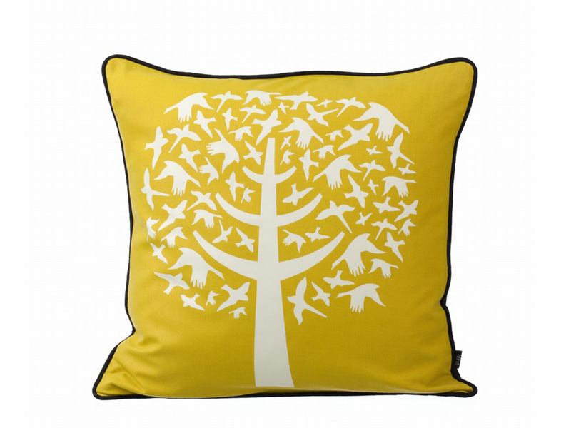 BIRD LEAVES CUSHION