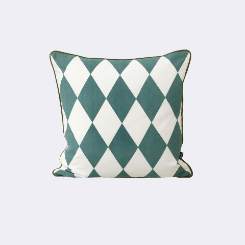 LARGE GEOMETRY CUSHION 7312