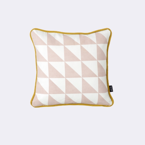 SMALL GEOMETRY CUSHION 7305