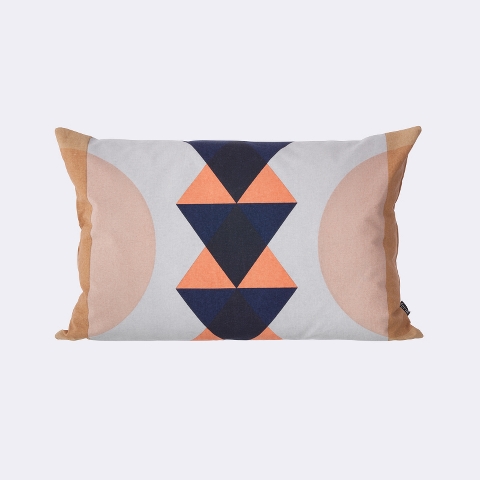 TOTEM CUSHION 7351
