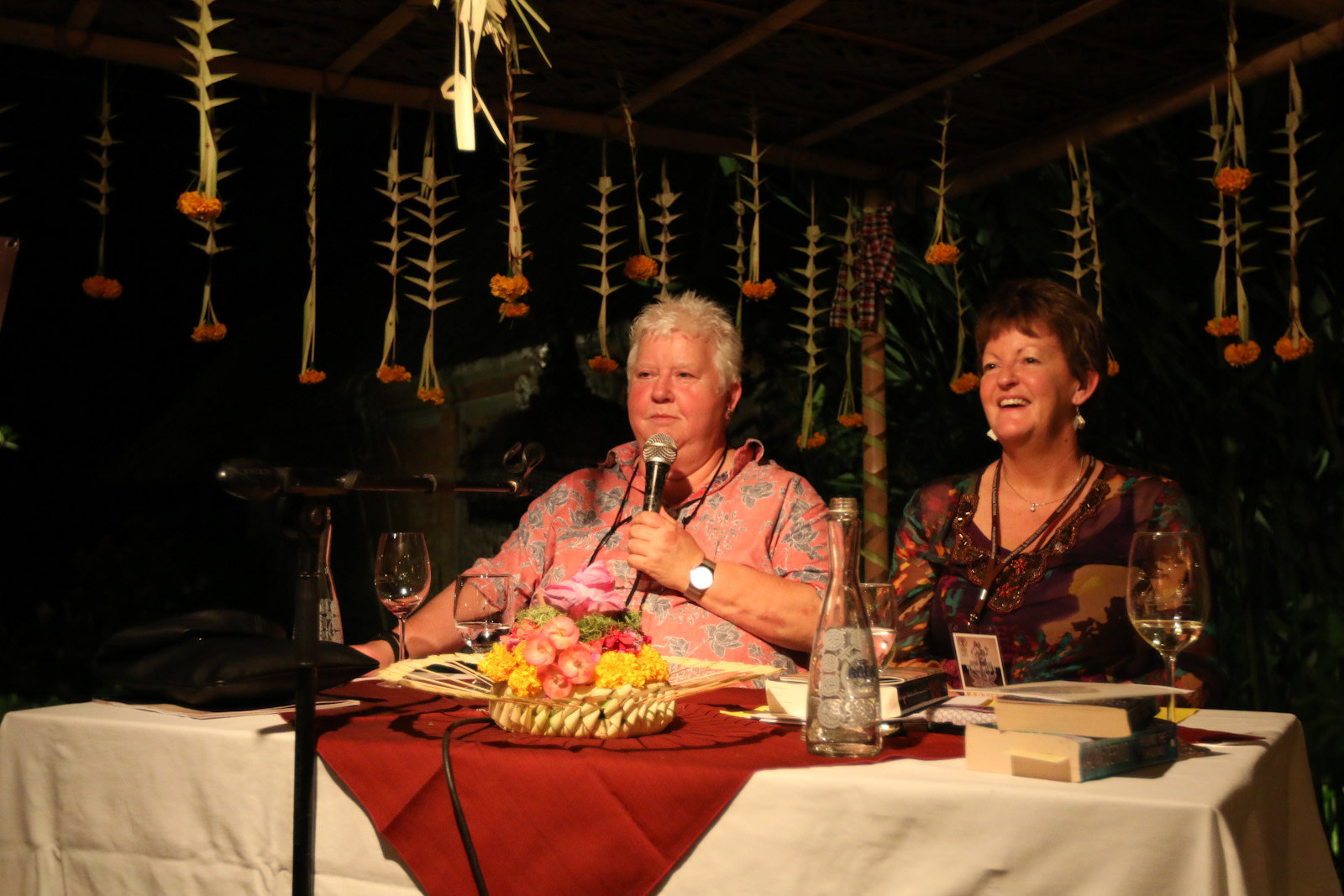 Scottish Queen of Crime, Val McDermid ('Wire in the Blood') speaks with Rosemary Sayer. She was relaxed, engaged, intelligent and wickedly funny ... as crime writers so often are. Image Credit: Vifick. Cocktails with a Queen of Crime. Il Giardino